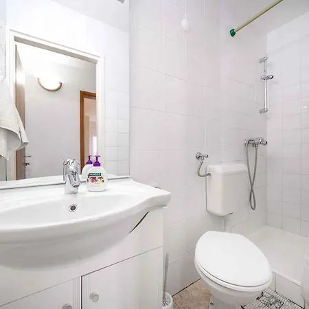 Mladen-1 By Interhome * Vodice