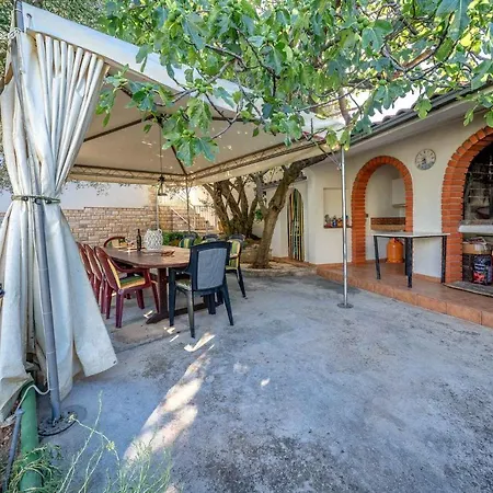 Lägenhet Mladen-1 By Interhome