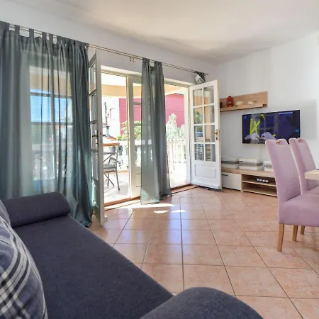 Mladen-1 By Interhome *