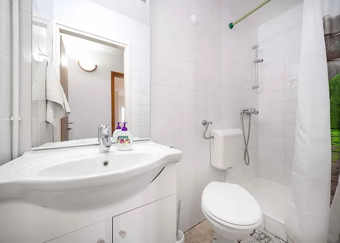 Mladen-1 By Interhome * Vodice