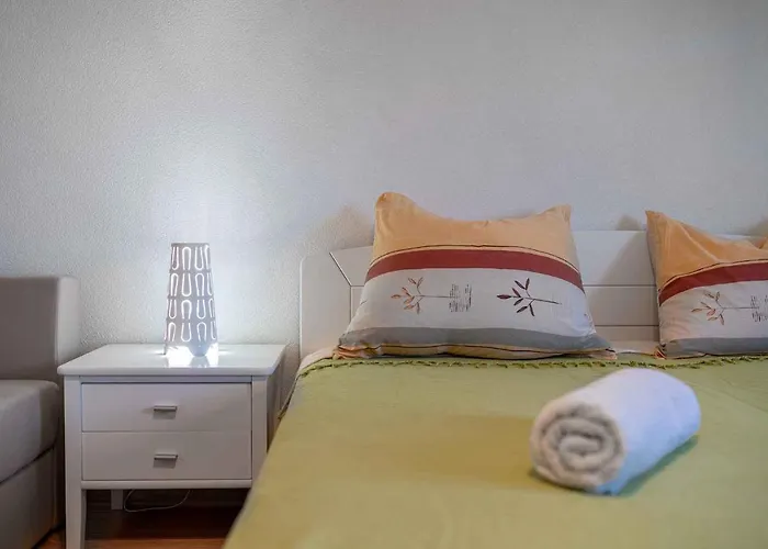 Appartement Mladen-1 By Interhome *