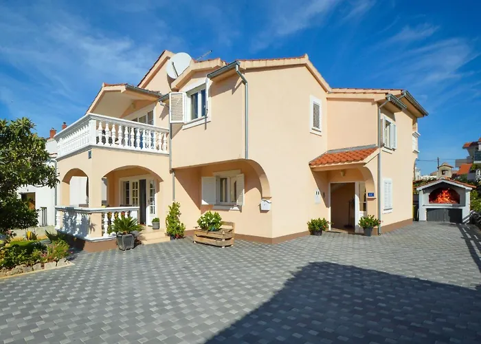 Mladen-1 By Interhome Appartement